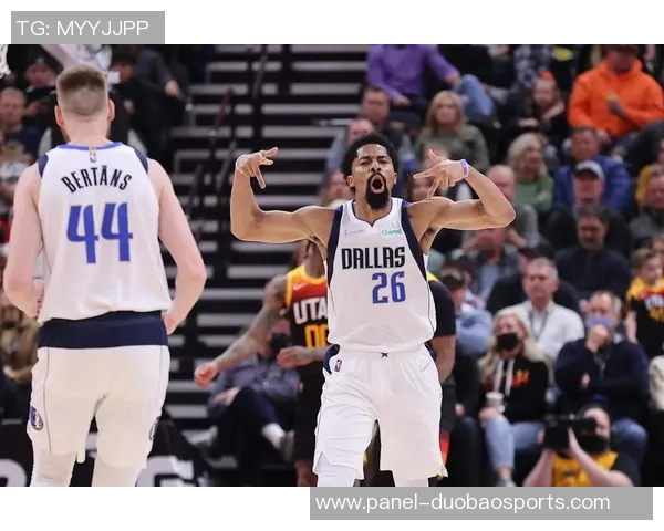 丁威迪表现出色助力独行侠险胜马刺巴恩斯虽砍29分无力回天